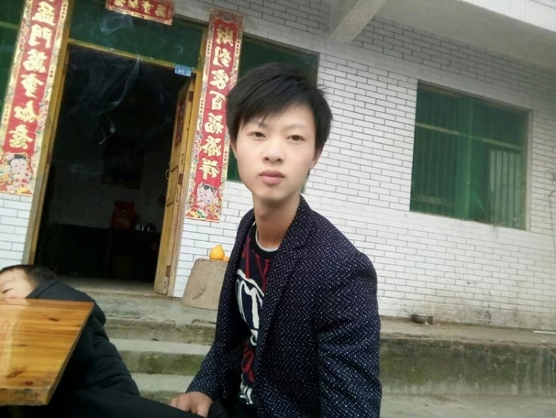 陪伴是最长情的告白的第一张照片--平和征婚网