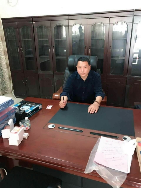 艺术家的第一张照片--平和征婚网