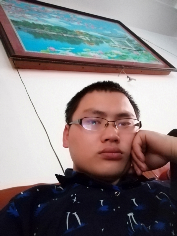 90男孩的第一张照片--平和征婚网