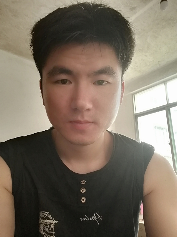 何必呢的第一张照片--平和征婚网