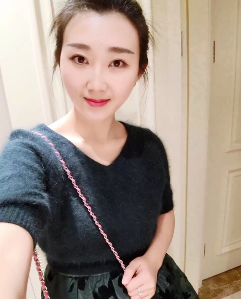 小妮的第三张照片--平和征婚网