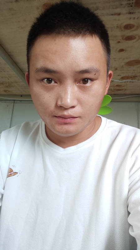 水里面的云呀的第一张照片--平和征婚网