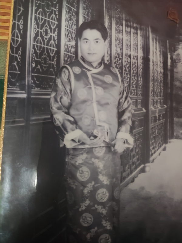 米兰的第一张照片--平和征婚网