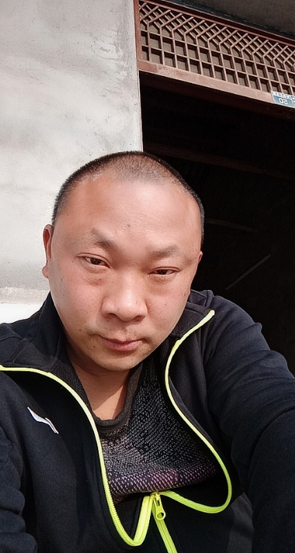 马克的第一张照片--平和征婚网