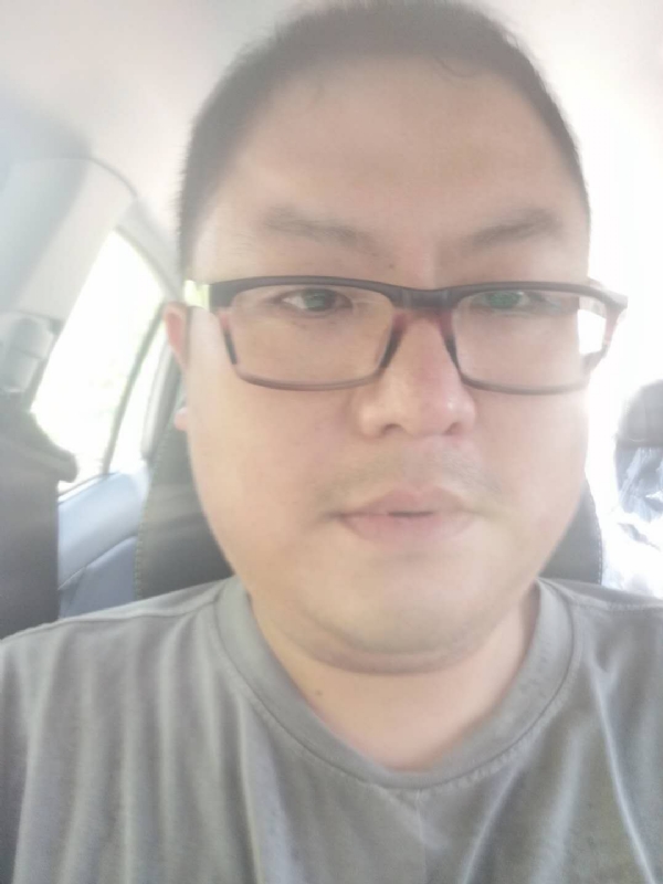 星蔚蓝的第二张照片--平和征婚网