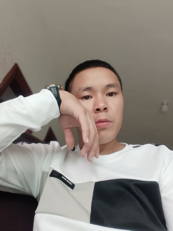 冷漠的第一张照片--平和征婚网