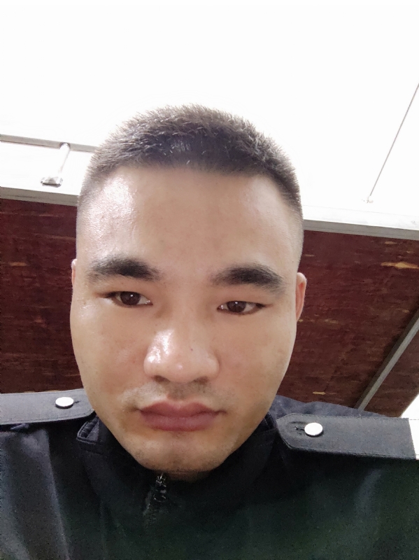 泉的第一张照片--平和征婚网