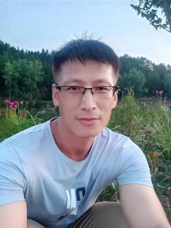 零零柒的第一张照片--平和征婚网