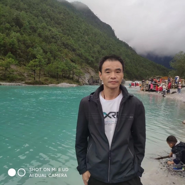 流星的第一张照片--平和征婚网