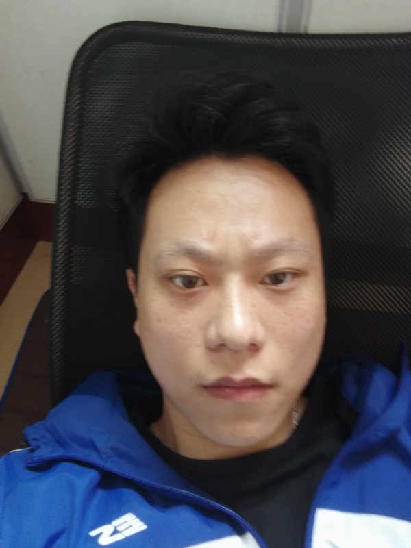 爱上的感觉的第一张照片--平和征婚网