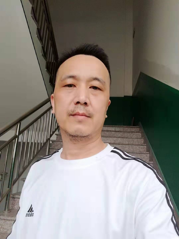 假如风有颜色的第一张照片--平和征婚网