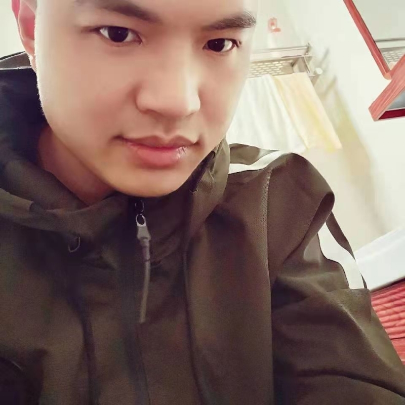高大上的宅男的第一张照片--平和征婚网