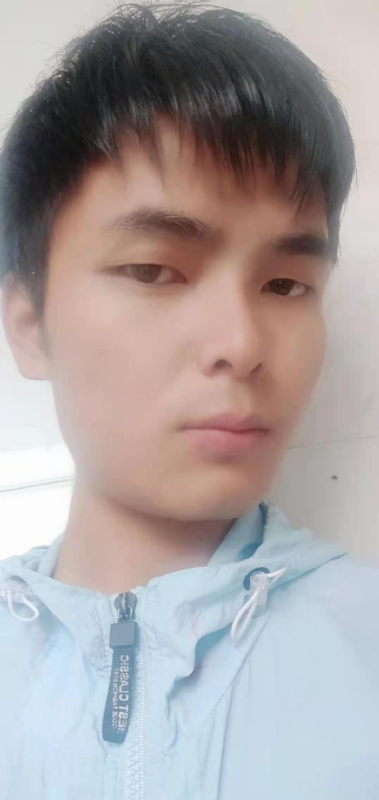 安静的男生的第一张照片--平和征婚网