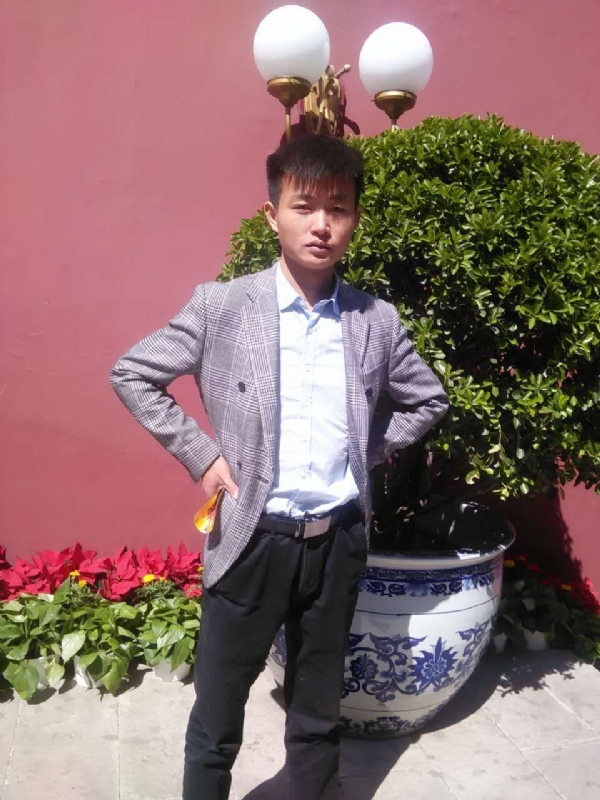黎明之光的第二张照片--平和征婚网