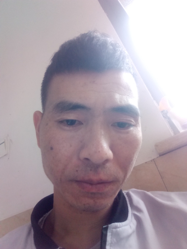 想你的夜的第一张照片--平和征婚网