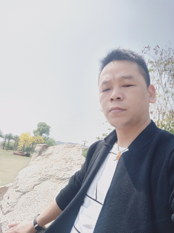 受伤的人的第一张照片--平和征婚网