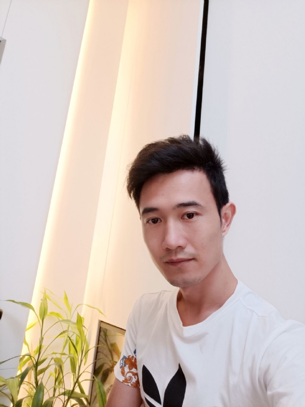 简的第一张照片--平和征婚网