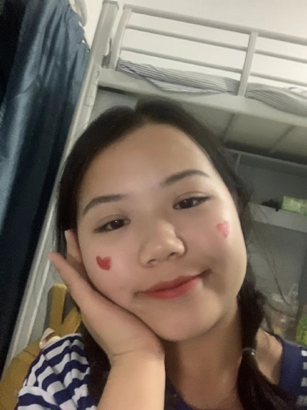 轻轻的一片云的第一张照片--平和征婚网