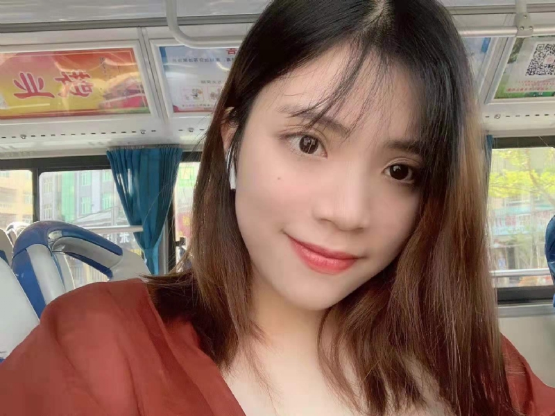 小眼睛的第一张照片--平和征婚网
