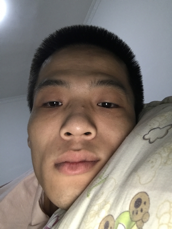 直男的第一张照片--平和征婚网