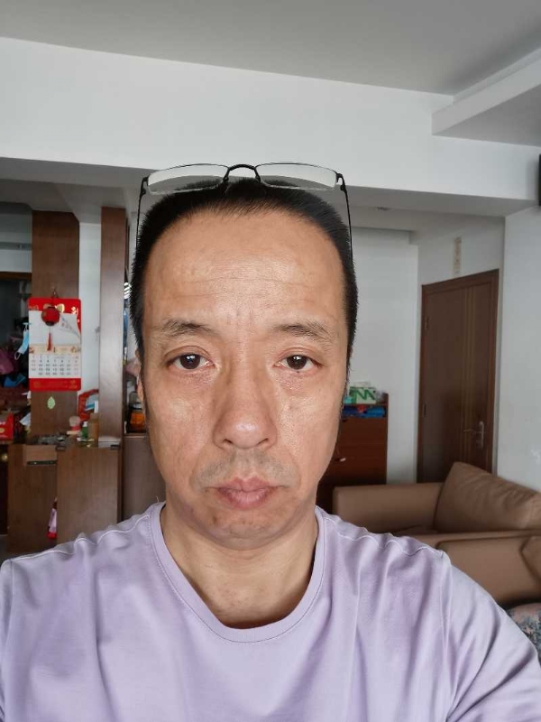 萨博的第一张照片--平和征婚网