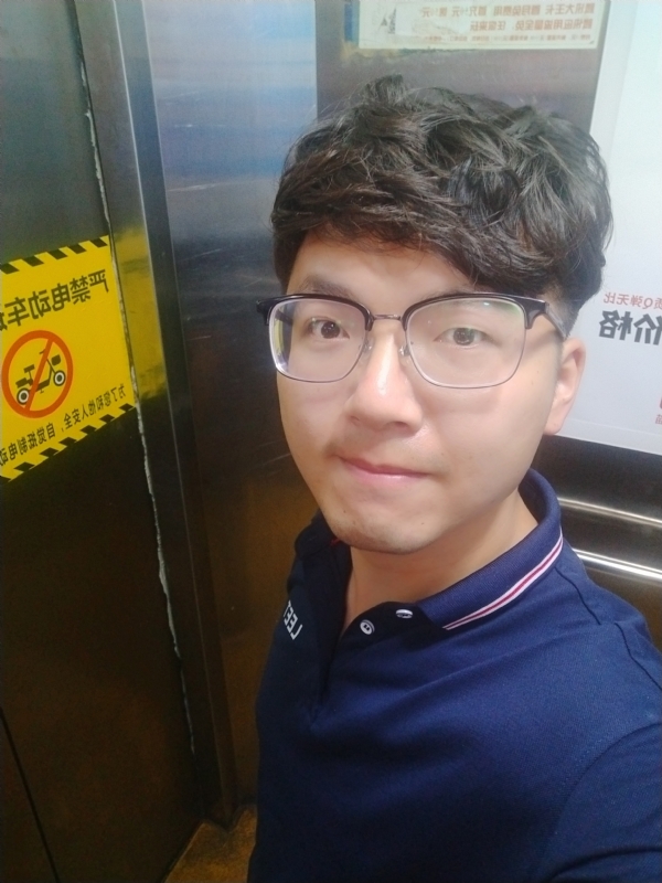 H先生的第二张照片--平和征婚网