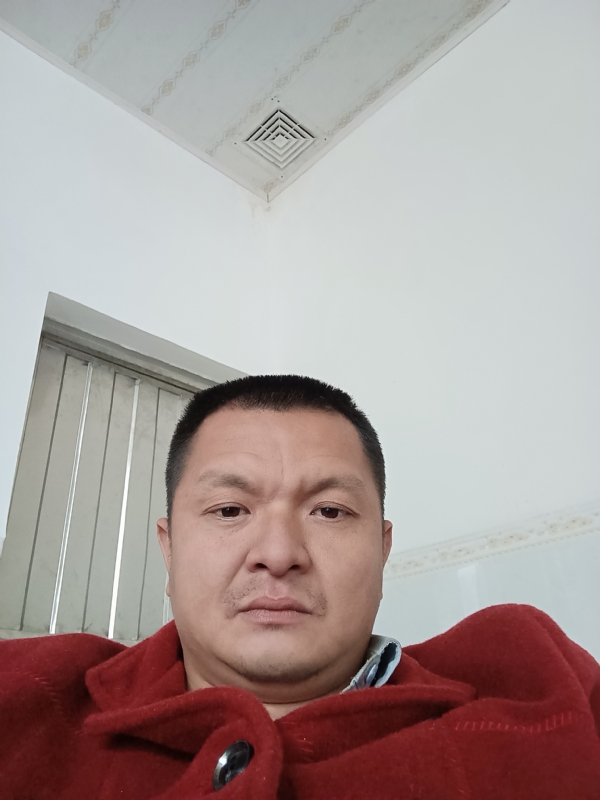 兰成龙的第一张照片--平和征婚网