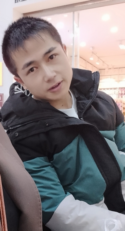 不骄不躁的第一张照片--平和征婚网