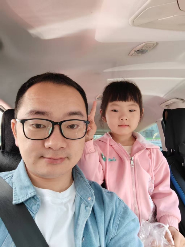 知天晓的第一张照片--平和征婚网