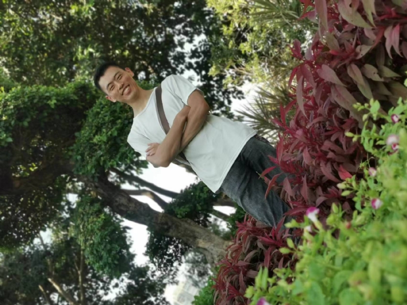 孤狼的第一张照片--平和征婚网