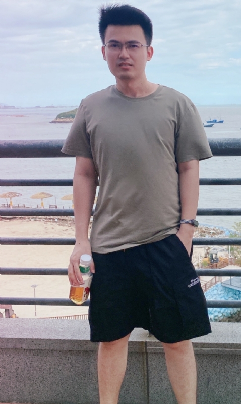 火花的第一张照片--平和征婚网